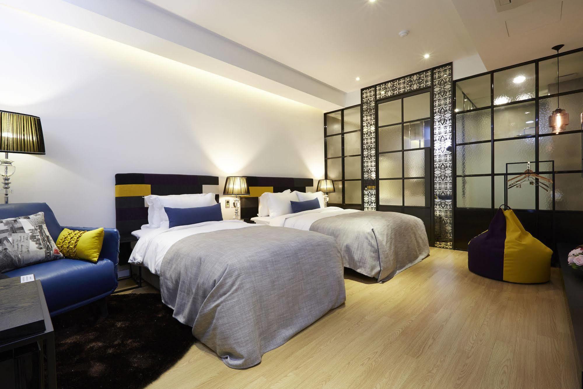 Chungbuk Inno City Namoo Hotel Eumseong Екстер'єр фото