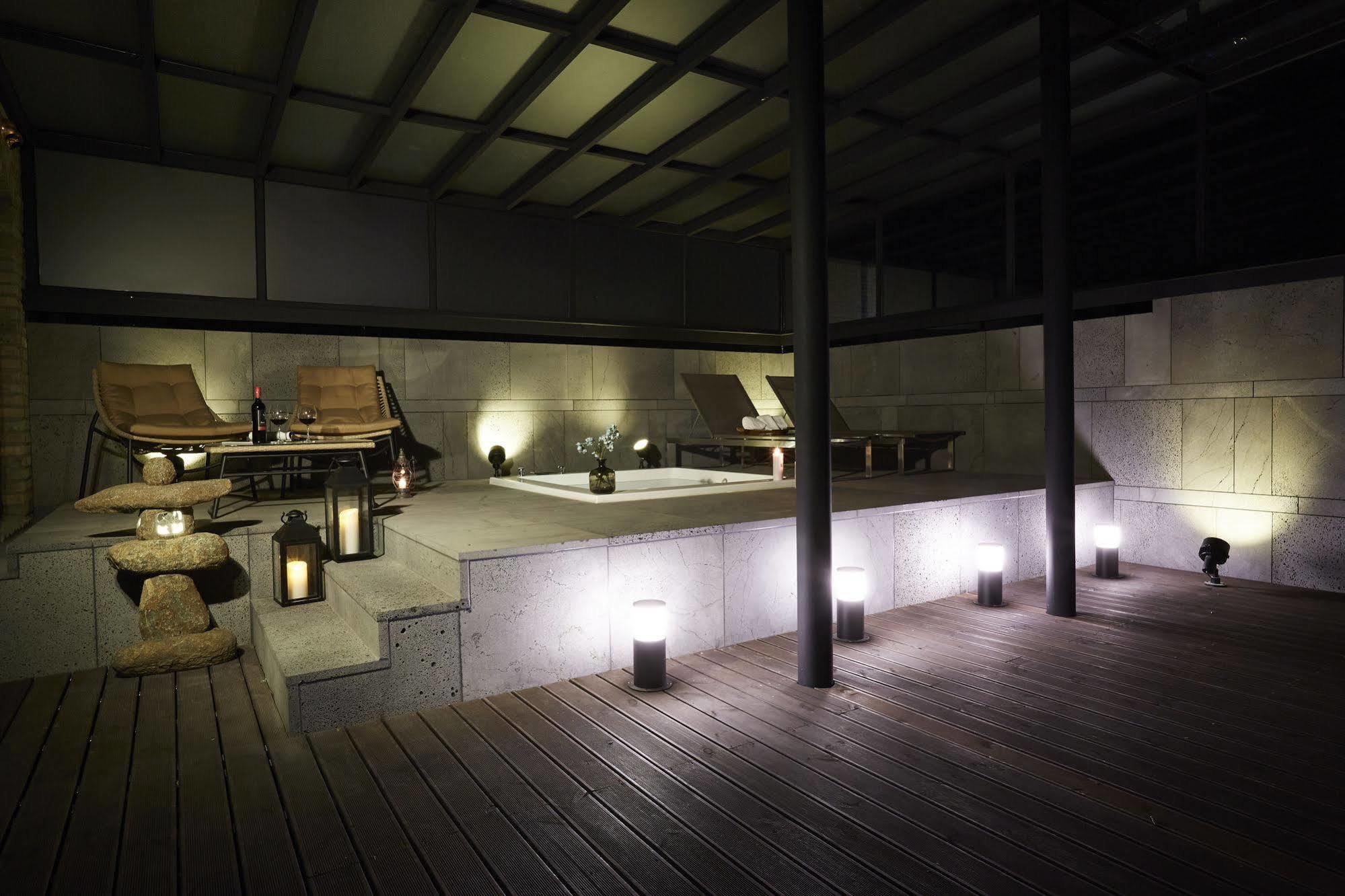 Chungbuk Inno City Namoo Hotel Eumseong Екстер'єр фото